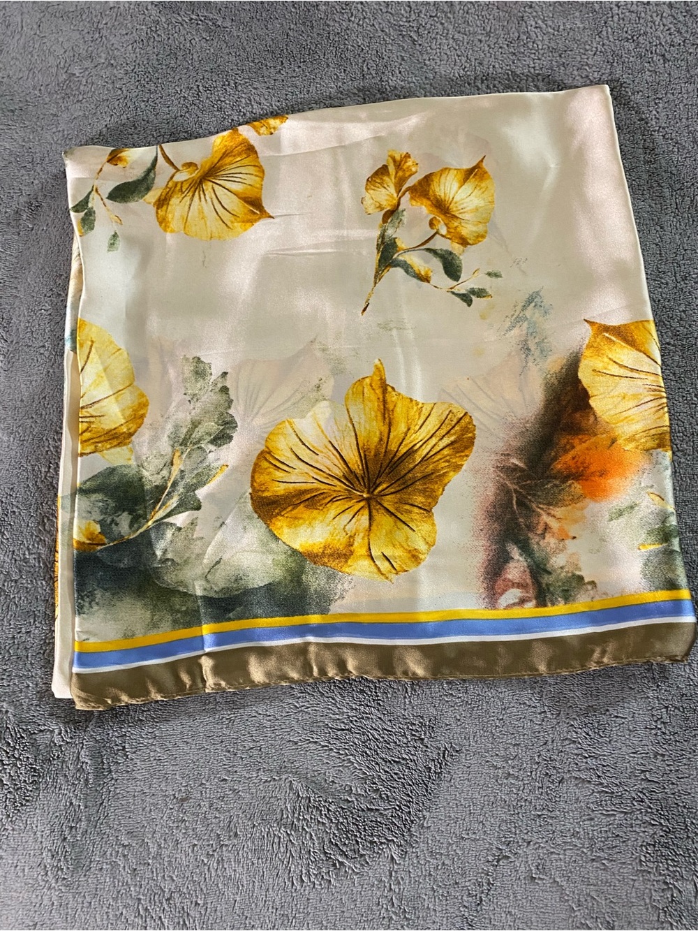 Silk-Feel Floral Print Midi Scarf in Yellow